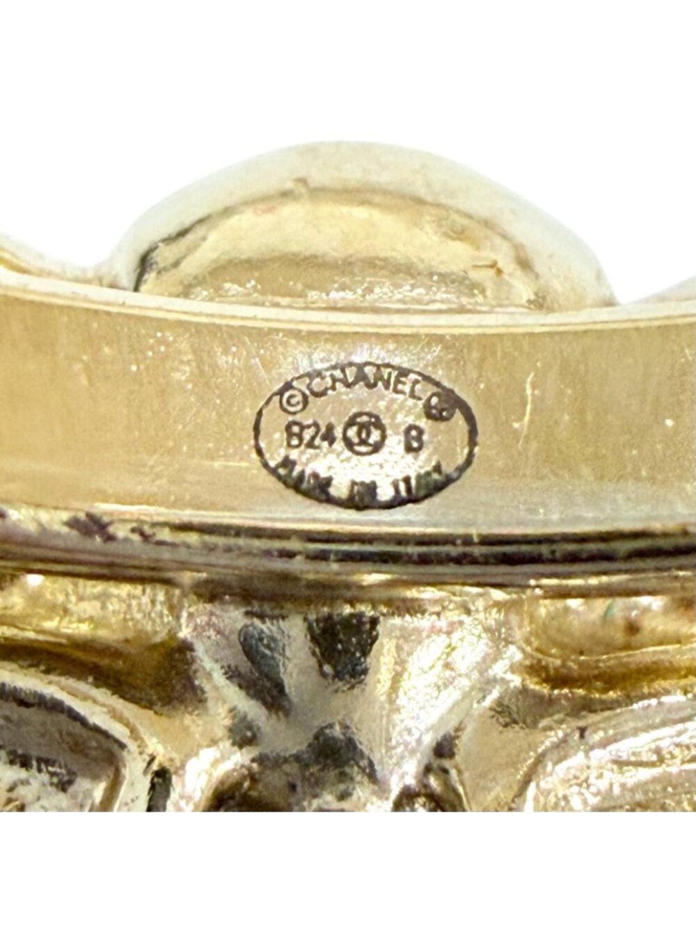 Chanel CC Logo Ribbon Rhinestone Ring Gold JP - Picture 8 of 11